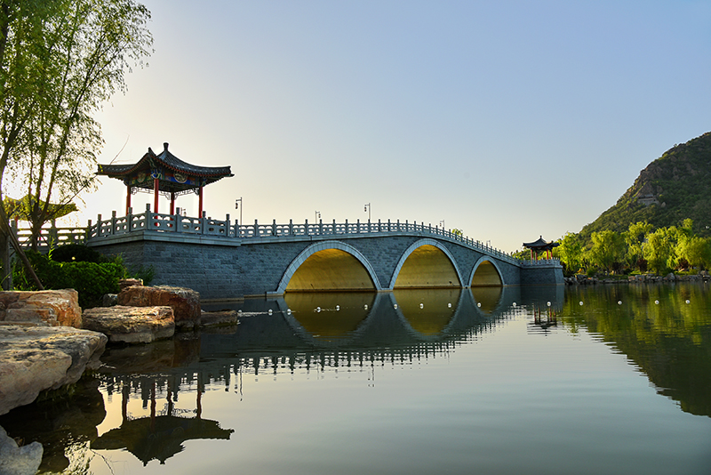 濟(jì)南華山洼濕地公園崇正橋、煙雨橋